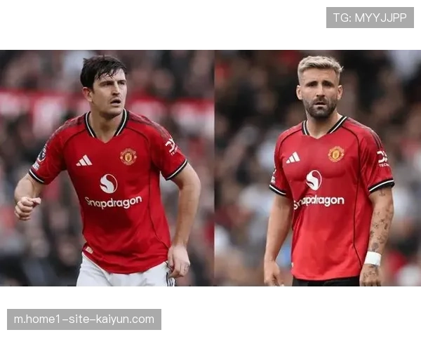 曼联卢克肖状态复苏获卡里克认可 左后卫位置竞争加剧